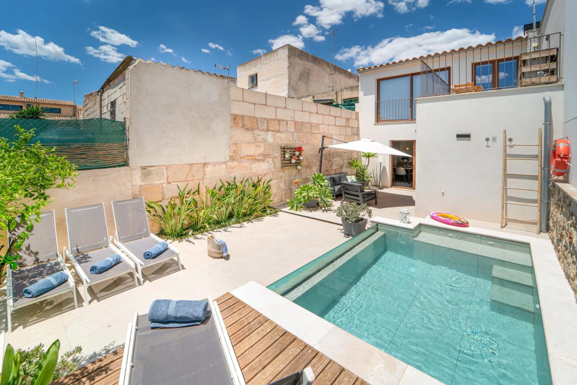 Townhouse Bonany By Homevillas360 Hébergement de vacances *