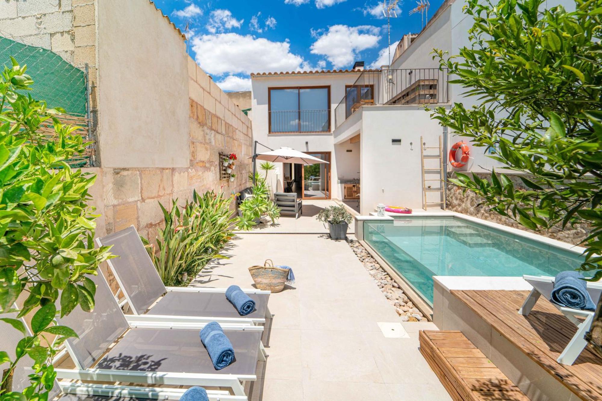 Townhouse Bonany By Homevillas360 Holiday home